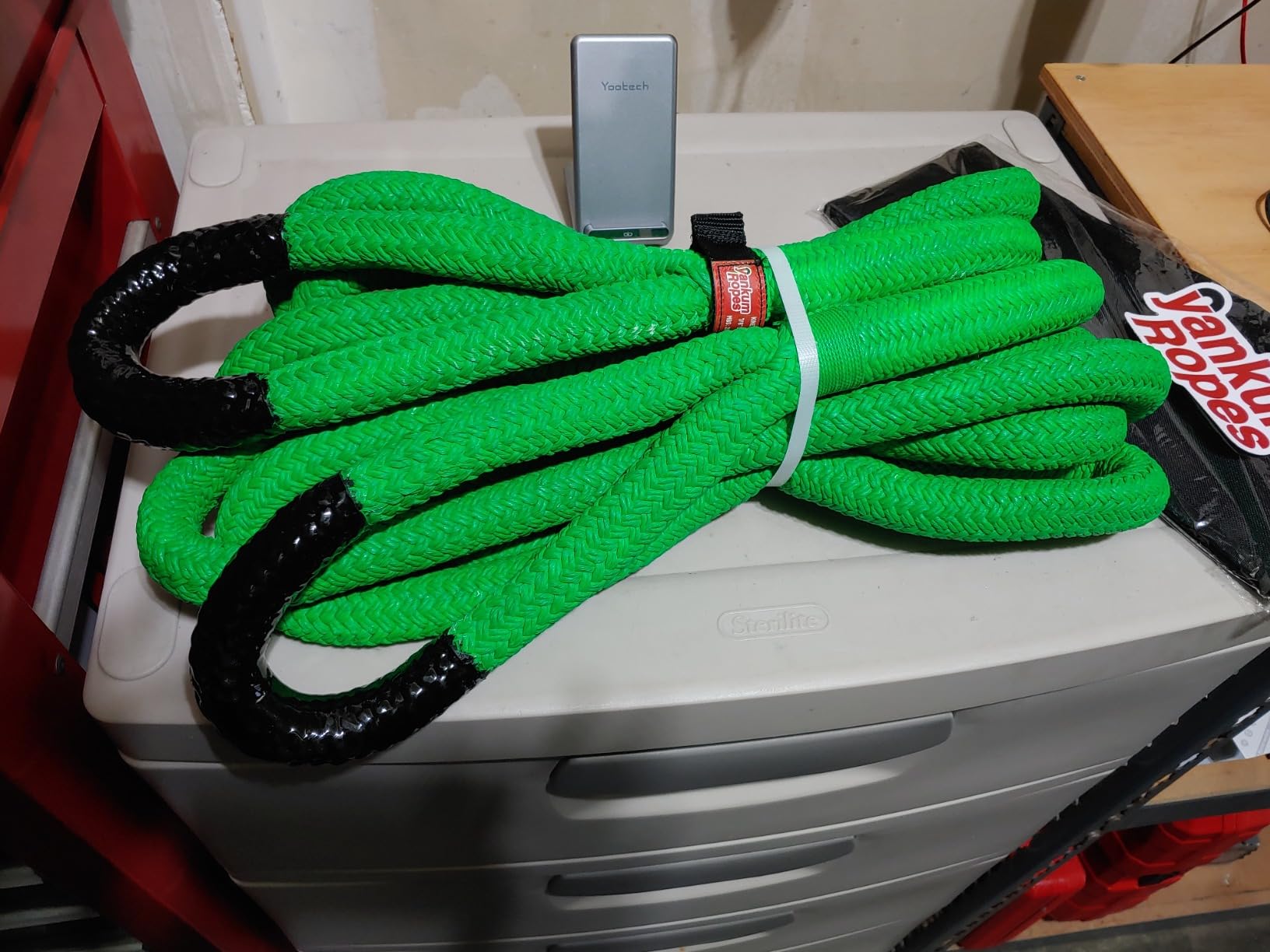 Yankum Kinetic Recovery Rope 7/8”x30’, 2 Soft Shackle 7/16” & Nylon Bag (Medium) – Heavy Duty Tow Rope, Synthetic Recovery Shackle, Waterproof Tool Bag for Off-Road, Jeep, Truck Recovery, Made in USA customer photo 1