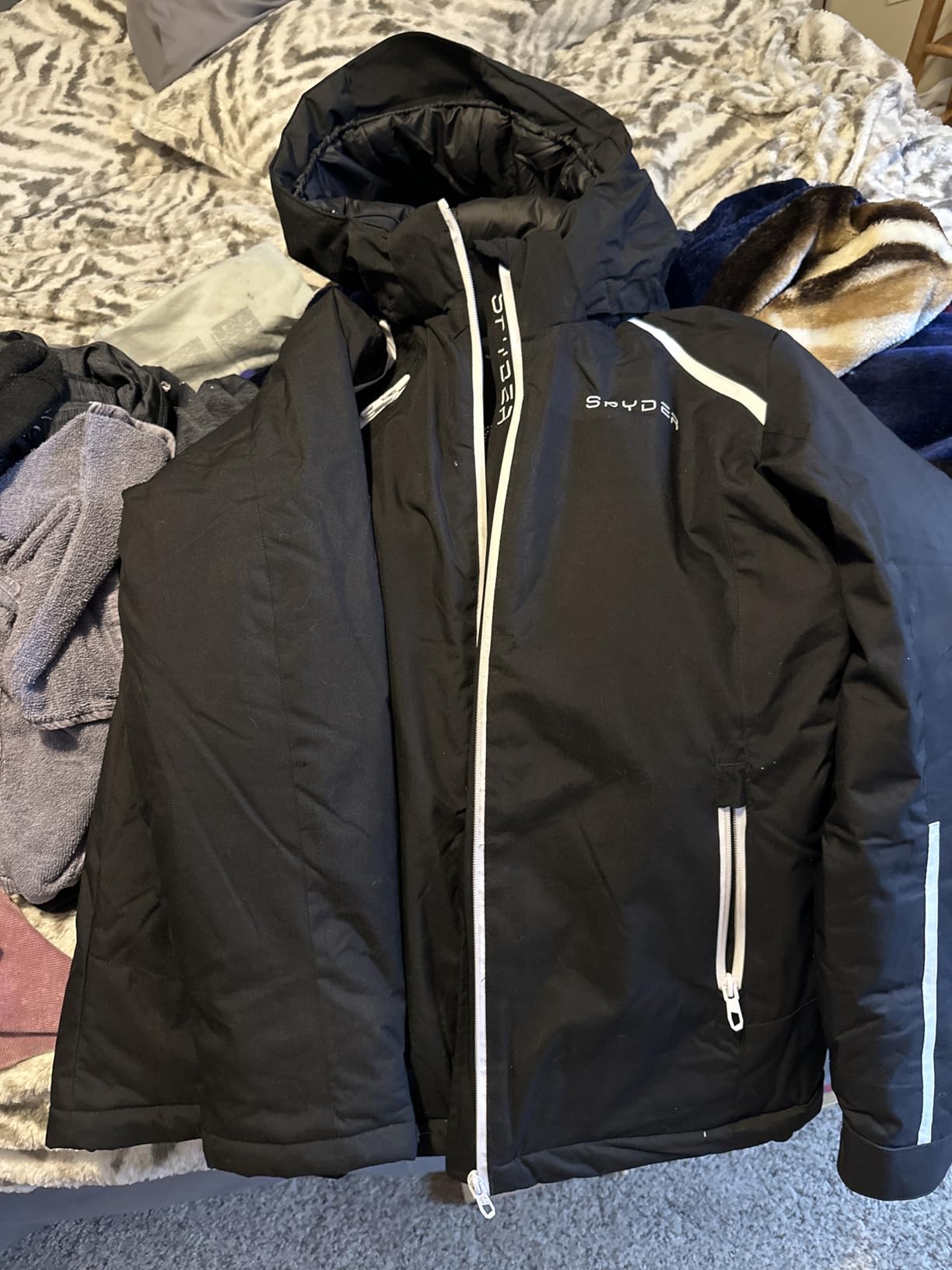 Spyder Womens Quilted Jacket - Water Proof Insulated Zipper Pockets Ski customer photo 1