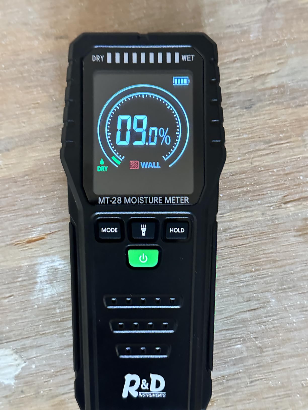 RDINSCOS 2-in-1 Pin & Pinless Moisture Meter for Wood & Walls,Rechargeable customer photo 1