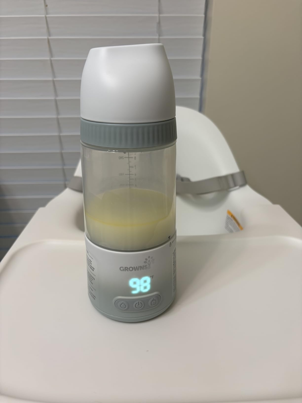 Grownsy Portable Bottle Warmer, Detachable All-in-One Travel Milk Warmers customer photo 1