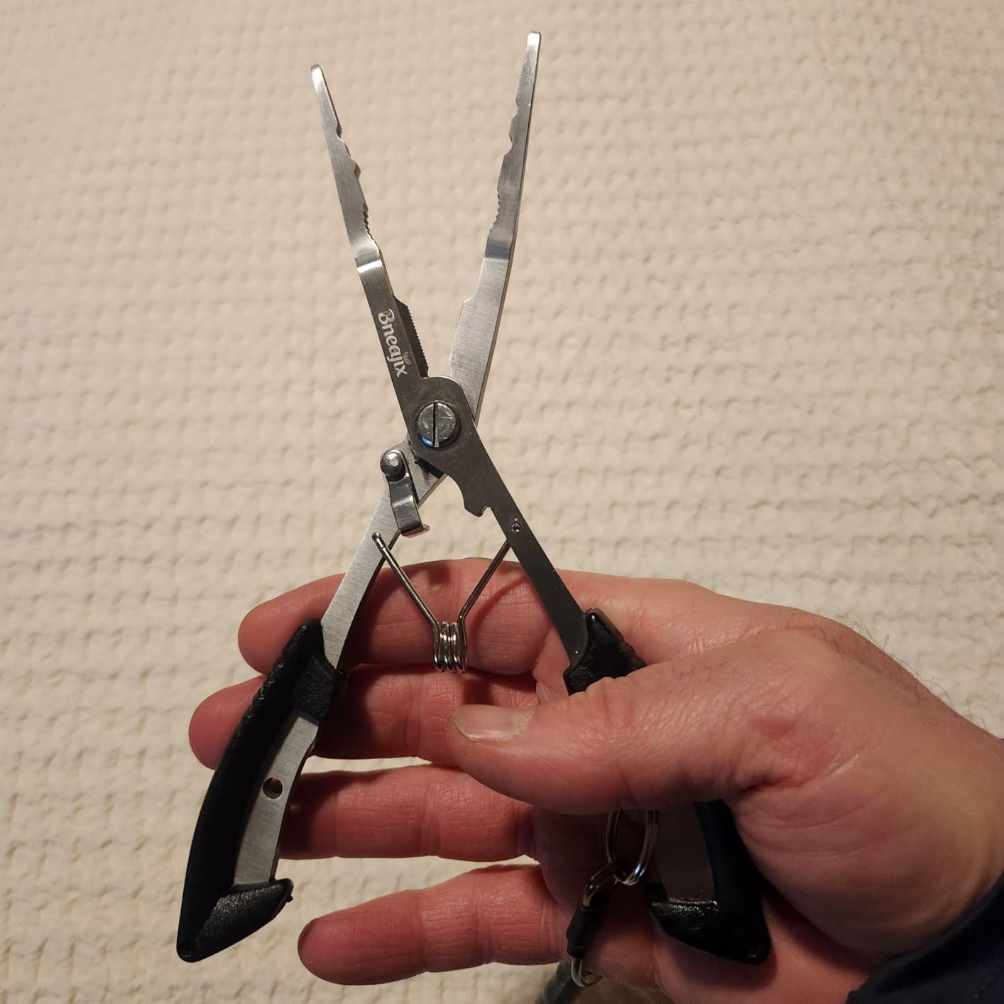 Professional 8.4“ Fishing Plier with Safety Lock and Anti Loss Rope customer photo 1