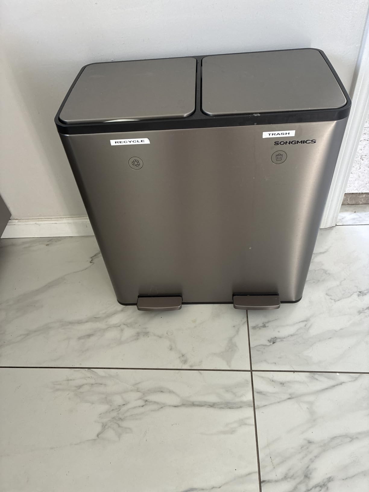 SONGMICS Trash Can, 2 x 8 Gallon (2 x 30 L) Double Compartment customer photo 2