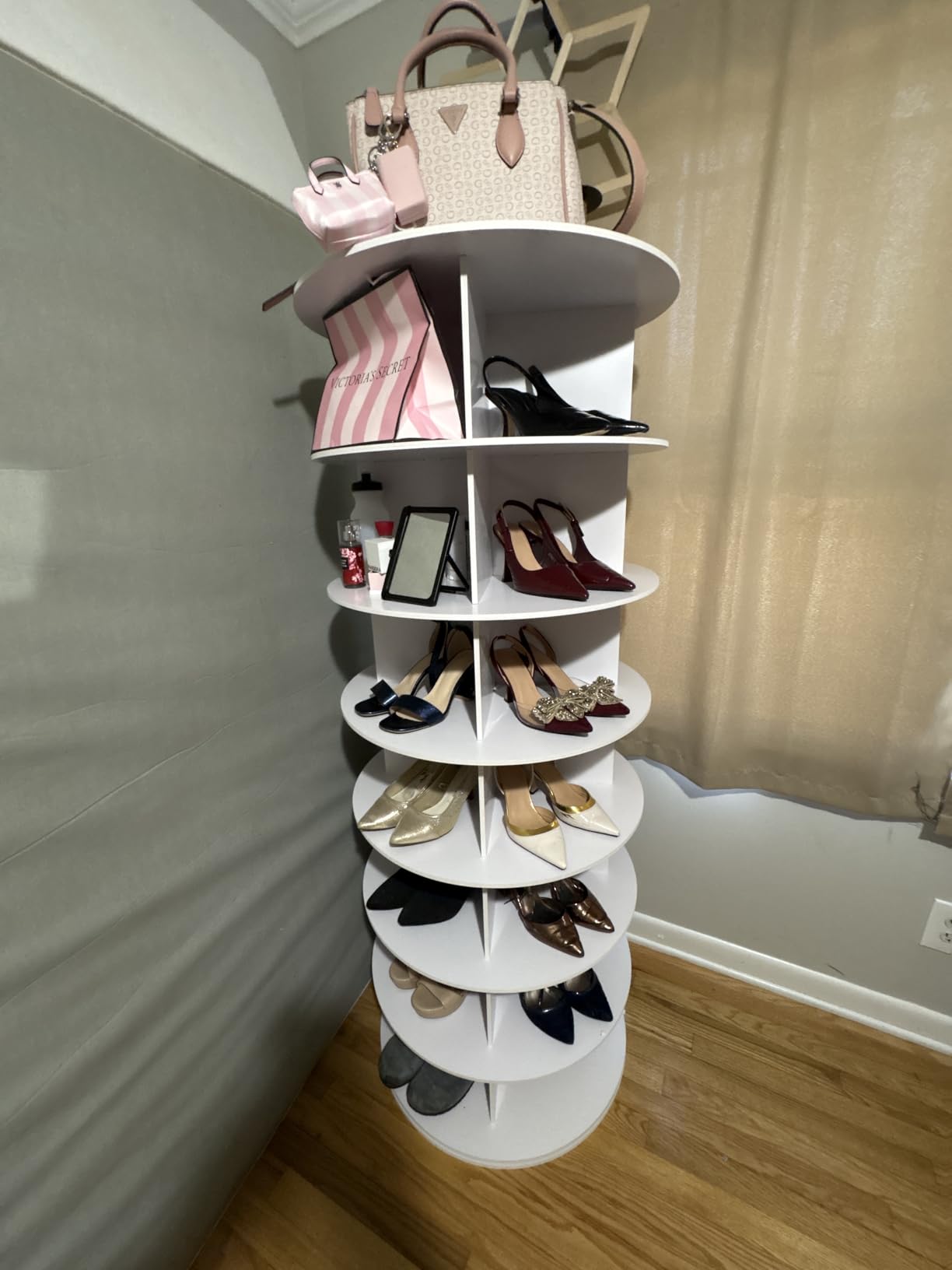 RUNSUNSPRI 7 Tier Rotating Shoe Rack 360° Rotating Shoe Rack Tower | Spinning Shoe Rack Tower for Bedroom, Entryway, Closet, Holds 28-32 Pairs of Shoes, Handbags, Hats, Display Decor customer photo 2