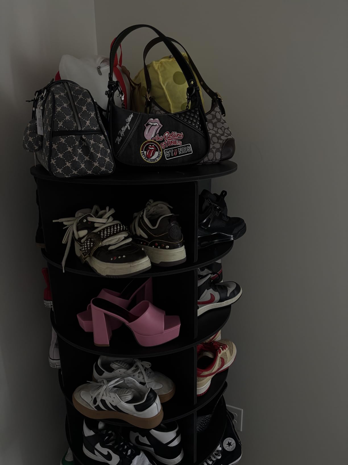 VASAGLE 7-Tier Rotating Shoe Rack Tower, Free Standing | 360 Degree Spinning Shoe Organizer, Lazy Susan Display Storage Rack, for Corners, Closets, Small Spaces, Black, ULBS047BZ01 customer photo 1