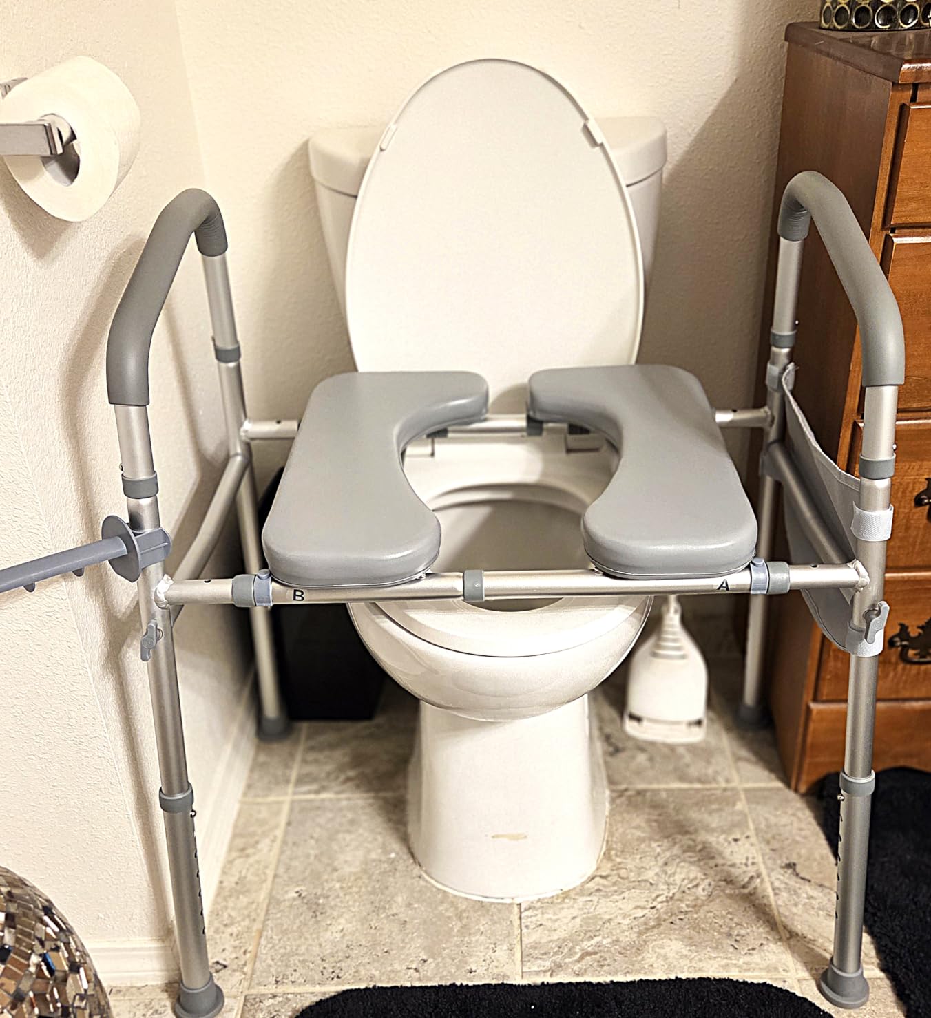 PopWise Raised Toilet Seat with Handles Adjustable Height & Width, 500 lb customer photo 1