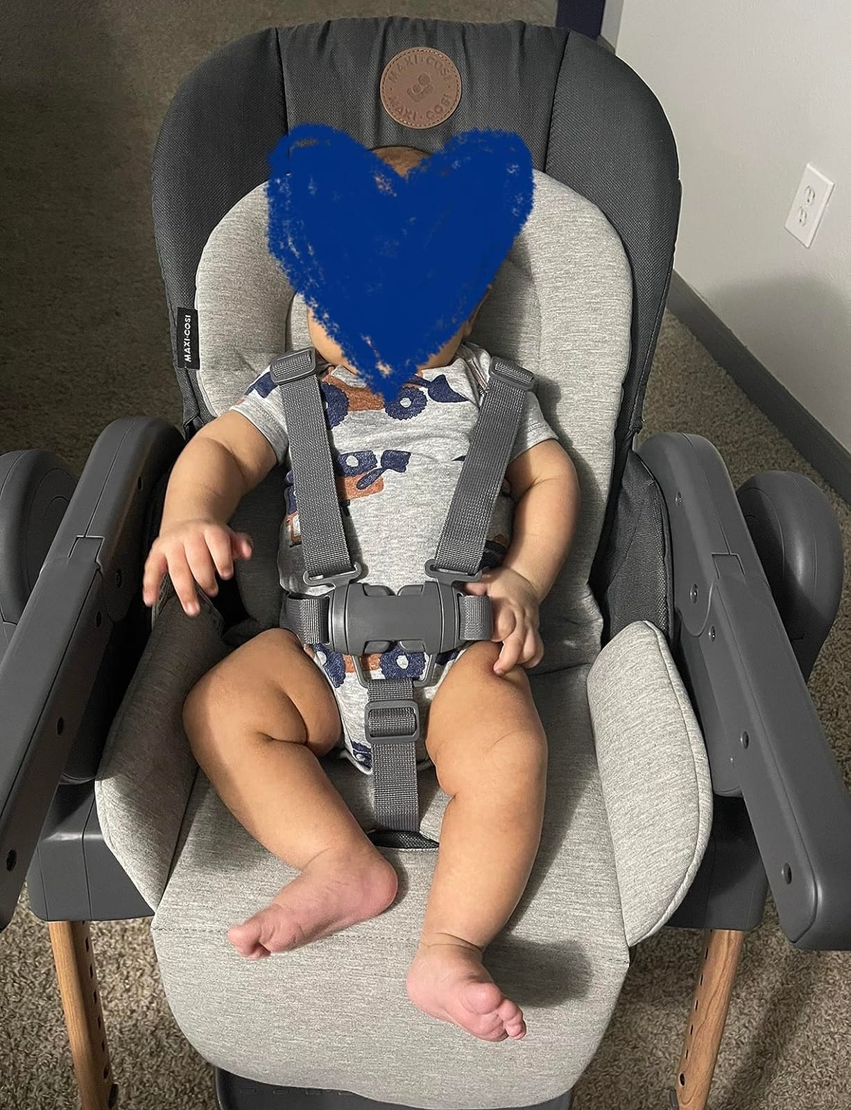 Maxi-Cosi Minla 6-in-1 High Chair for Babies & Toddlers, Portable Foldable Highchair, EcoCare Fabric, 9 Heights, 5 Reclines, 4 Tray Positions, Onyx Sand customer photo 2