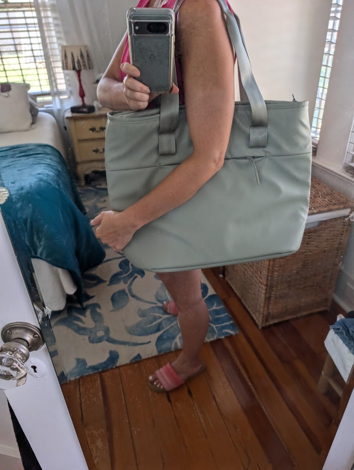 Hydro Flask Carryout Tote - Insulated Tote Bag - 20 L Capacity in Oat customer photo 1