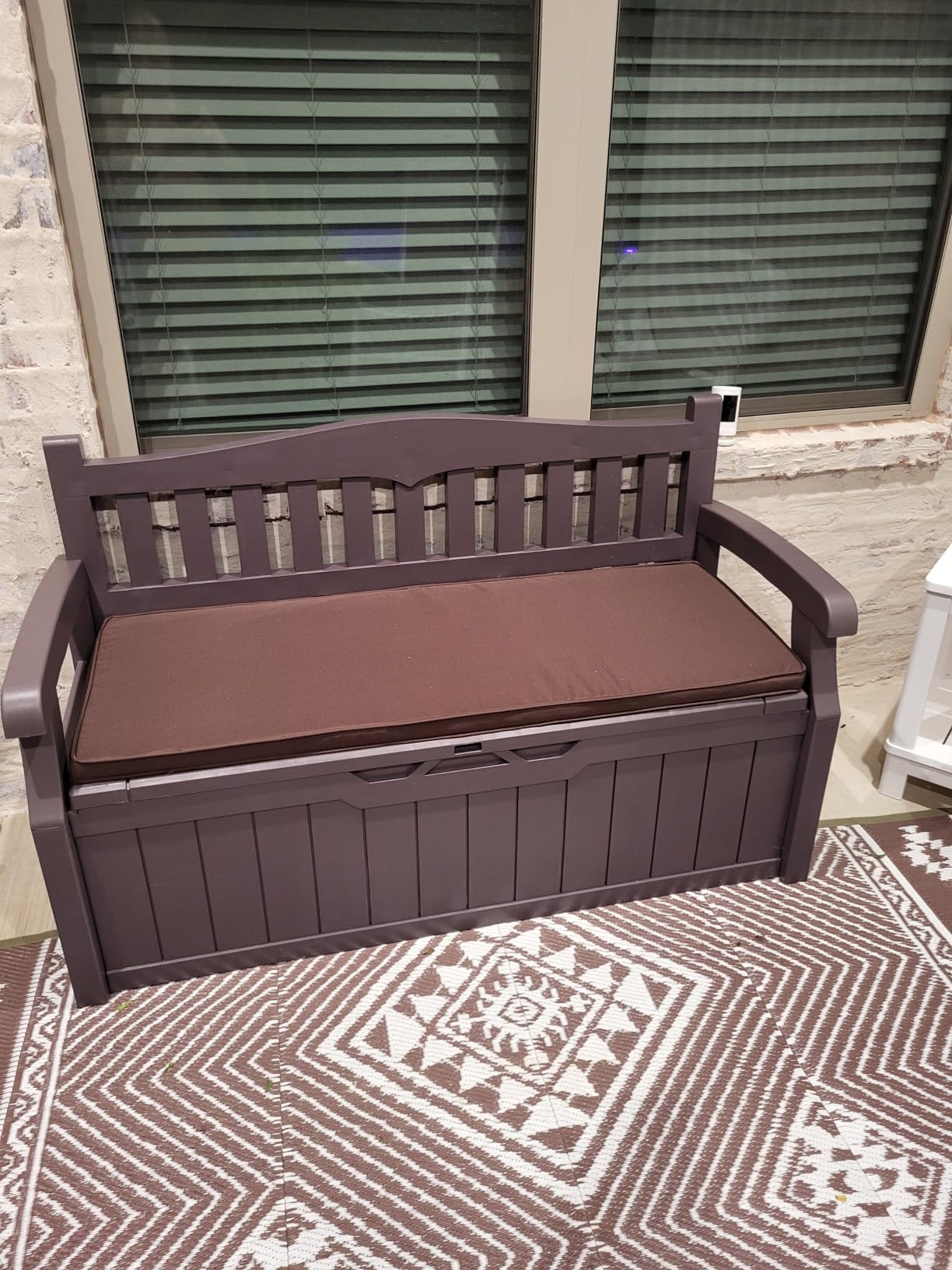 Flamaker 80 Gallon Storage Bench with Cushion, Waterproof, All-Weather | Heavy-Duty Deck Box with Seating Bench, Lockable, Hidden Storage for Garden, Patio, Poolside, Indoor, Outdoor customer photo 2
