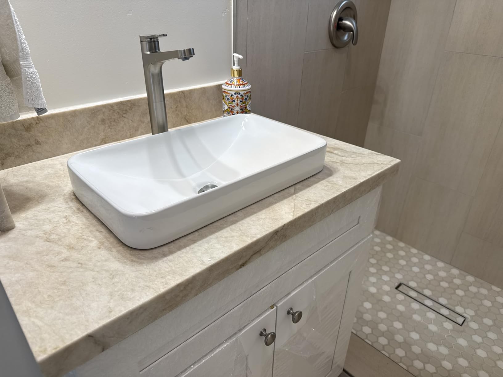 Lordear Small Wall Mounted Vessel Sink Floating Corner Bathroom Sink 14.5x10x4.2 Inch White Ceramic customer photo 1