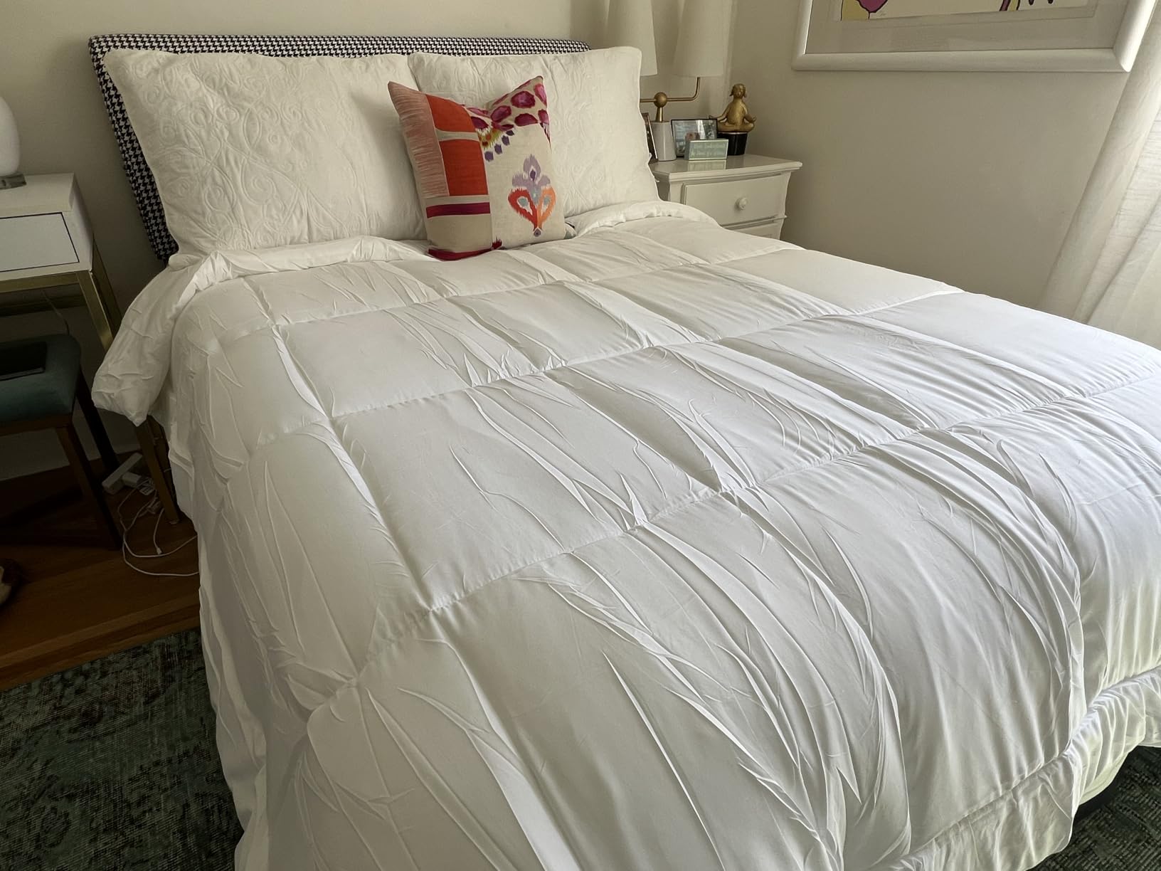 CozyLux Queen Size Duvet Insert, 300GSM Down Alternative Comforter, White | 88