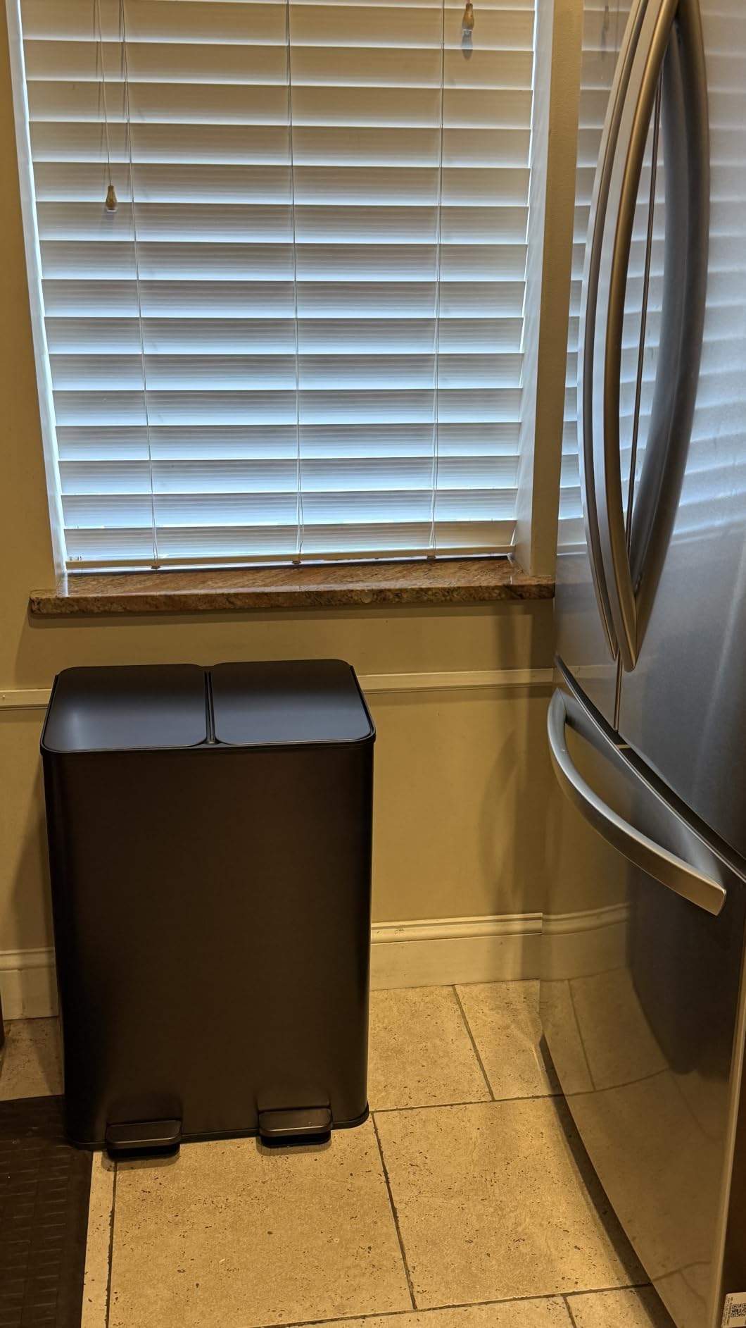 GarveeHome 2 x 8 gal Stainless Steel Double Trash Can with Lid for Kitchen, Large Dual Trash and Recycle Bin Combo, Step-on Kitchen Metal Garbage Cans, PP Inner Buckets, Liner Rim customer photo 2