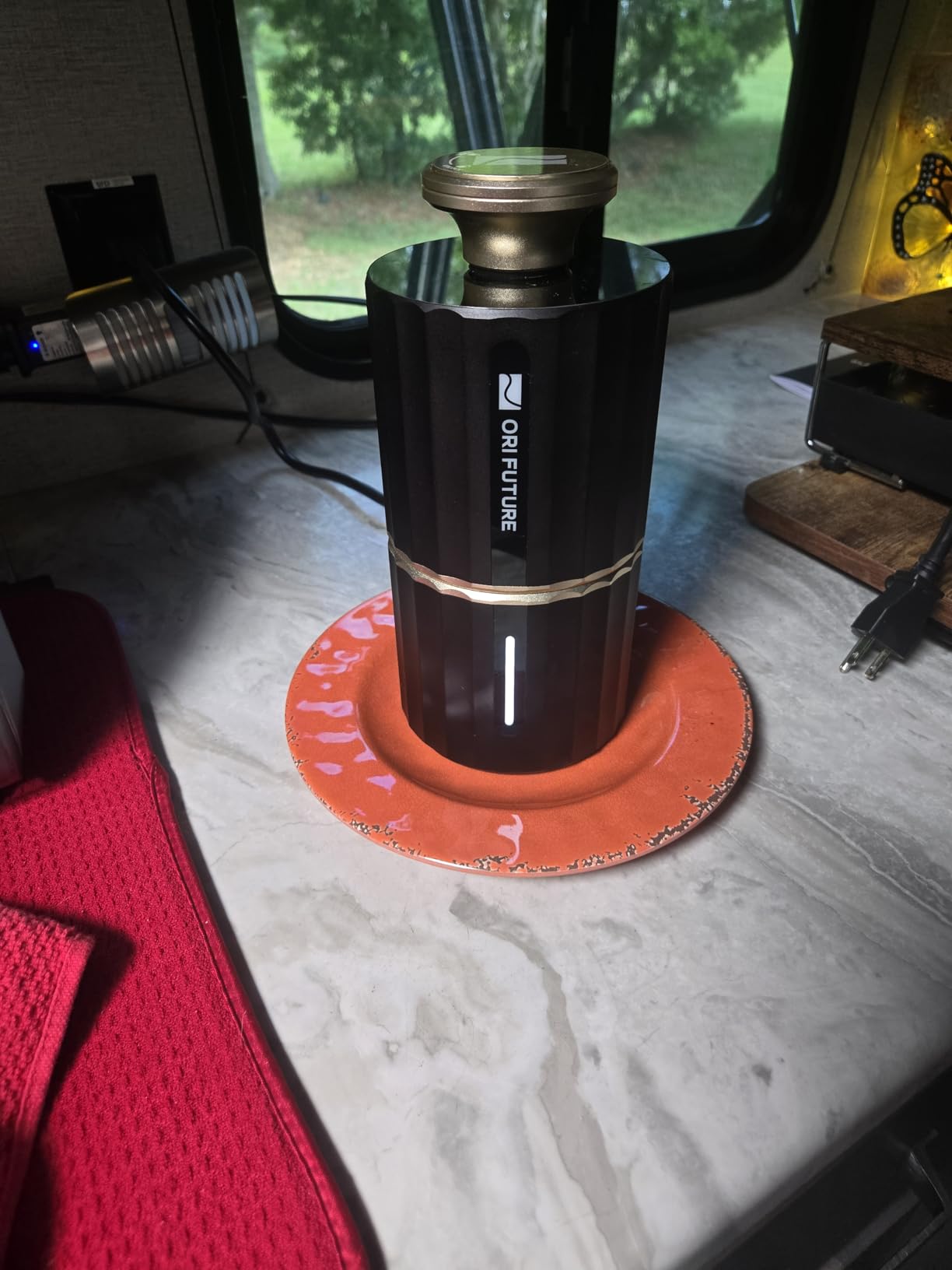 GLAZER Ice Press, Clear Ice Press for Sphere Ice Maker customer photo 1