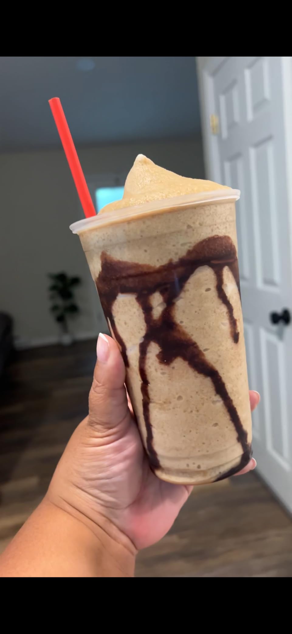 Slushie Machine for Home, 66oz Smart Frozen Drink Maker, 5 Programs & Clean Mode, No-Ice-Needed Slushy Maker for Margaritas, Smoothies, Milkshakes, Cocktails, and Soft Serve Ice Cream (Peach) customer photo 2
