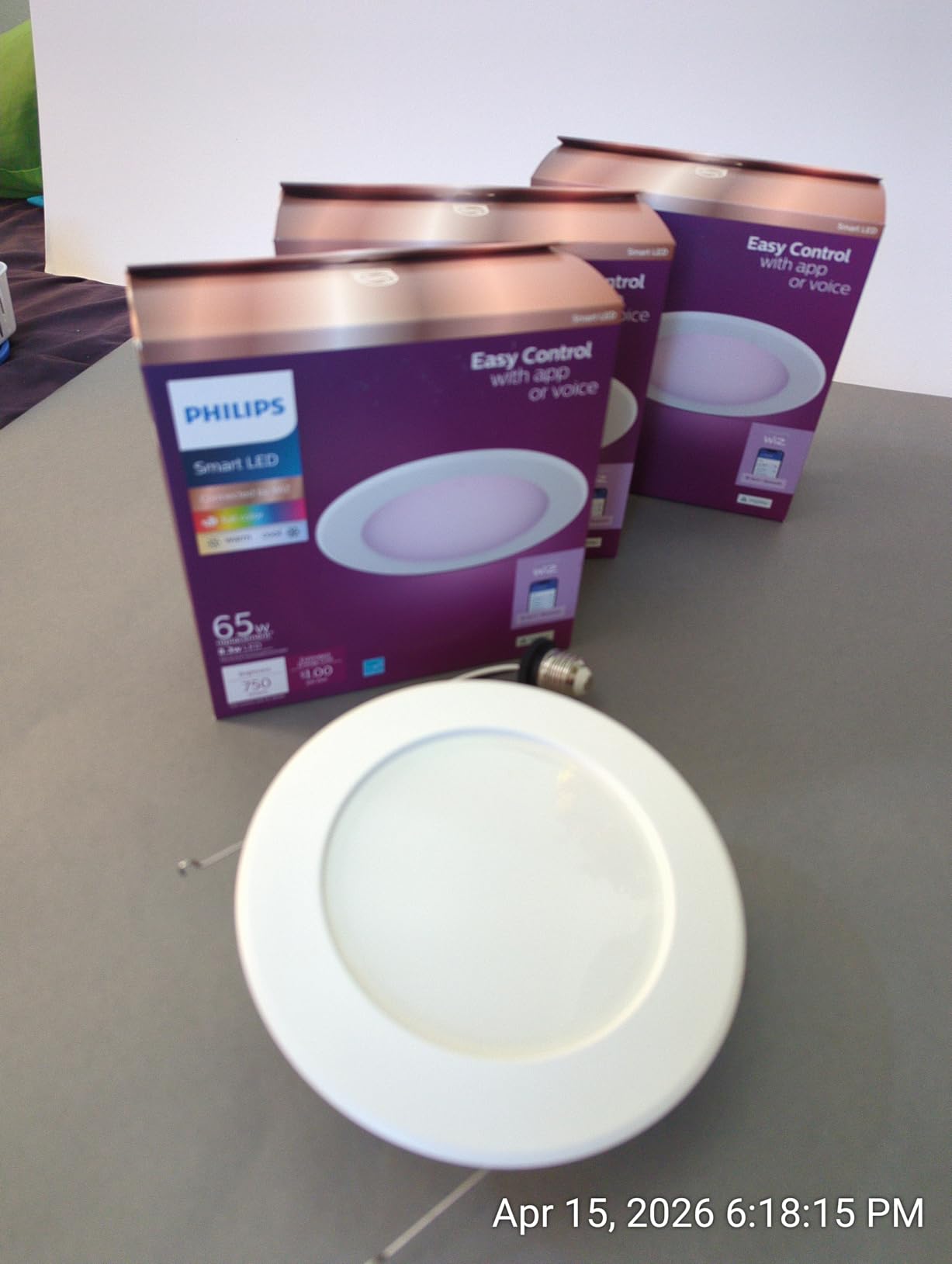 PHILIPS Smart 5-6 Inch Retrofit Recessed Downlight 4-Pack, 750 Lumens, LED Color Changing Lights, Connects to Wi-Fi, Control with Voice or App, Powered by WiZ Connected customer photo 2