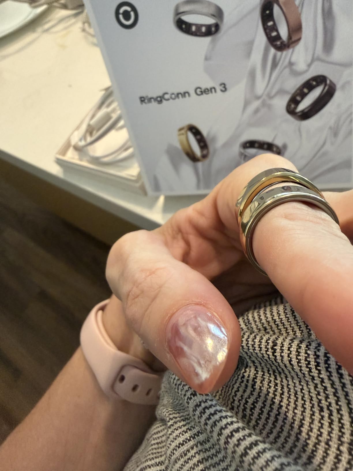 RingConn Gen 3 Smart Ring - Vascular Trends (Size 8, Future Silver) | No App Subscription, Vibration Alerts, Sleep, Fitness & Heart Rate, 14-Day Battery Life, Size Before You Buy customer photo 1