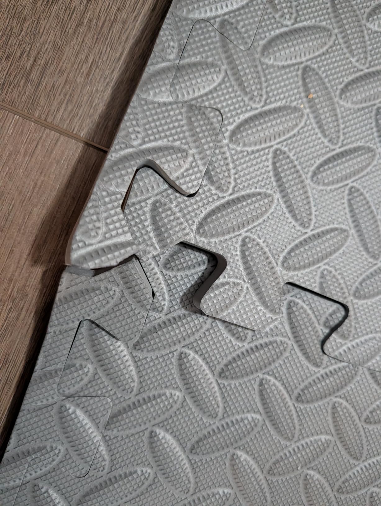 ProsourceFit Exercise Puzzle Mat 1/2-inch, EVA Interlocking Foam Floor Tiles for Home Gym, Workout Equipment, Kids Play Areas, Black, 96 SQ FT - 24 Tiles customer photo 2