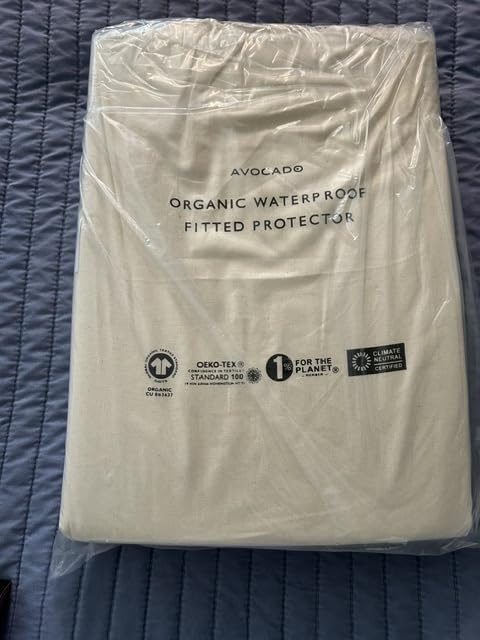 Avocado Organic Waterproof Mattress Protector, Washable Noiseless Fitted Cover, GOTS Certified, Greenguard, PFAS-Free, Plant-Based Moisture Barrier, Organic Cotton customer photo 1