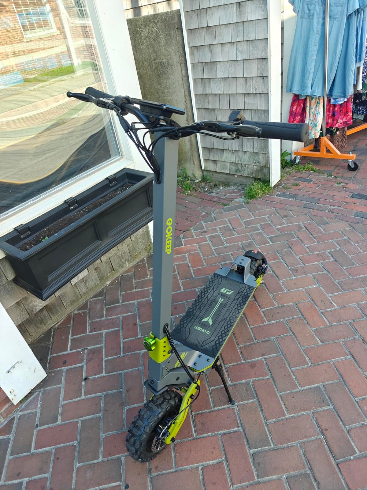 1500W Adults Electric Scooter, 34mph Electric Scooter, 52V/20ah Battery Scooter with 43 Mile Long Range, NFC Smart Unlock & Dual Disc Brakes, 11” Anti-Slip Off Road Electric Scooters customer photo 2