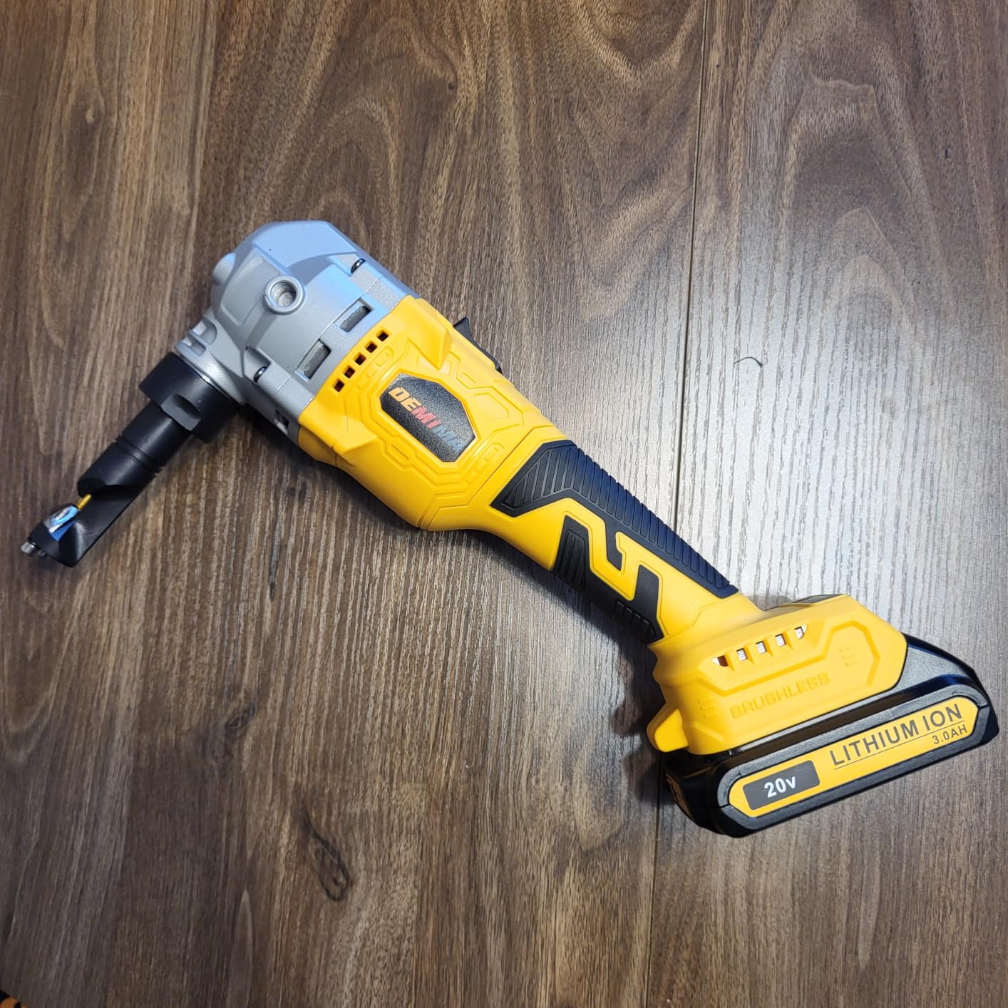 DEMIMA Cordless Metal Nibbler Compatible with Dewalt 20V Battery(Tool Only) customer photo 1