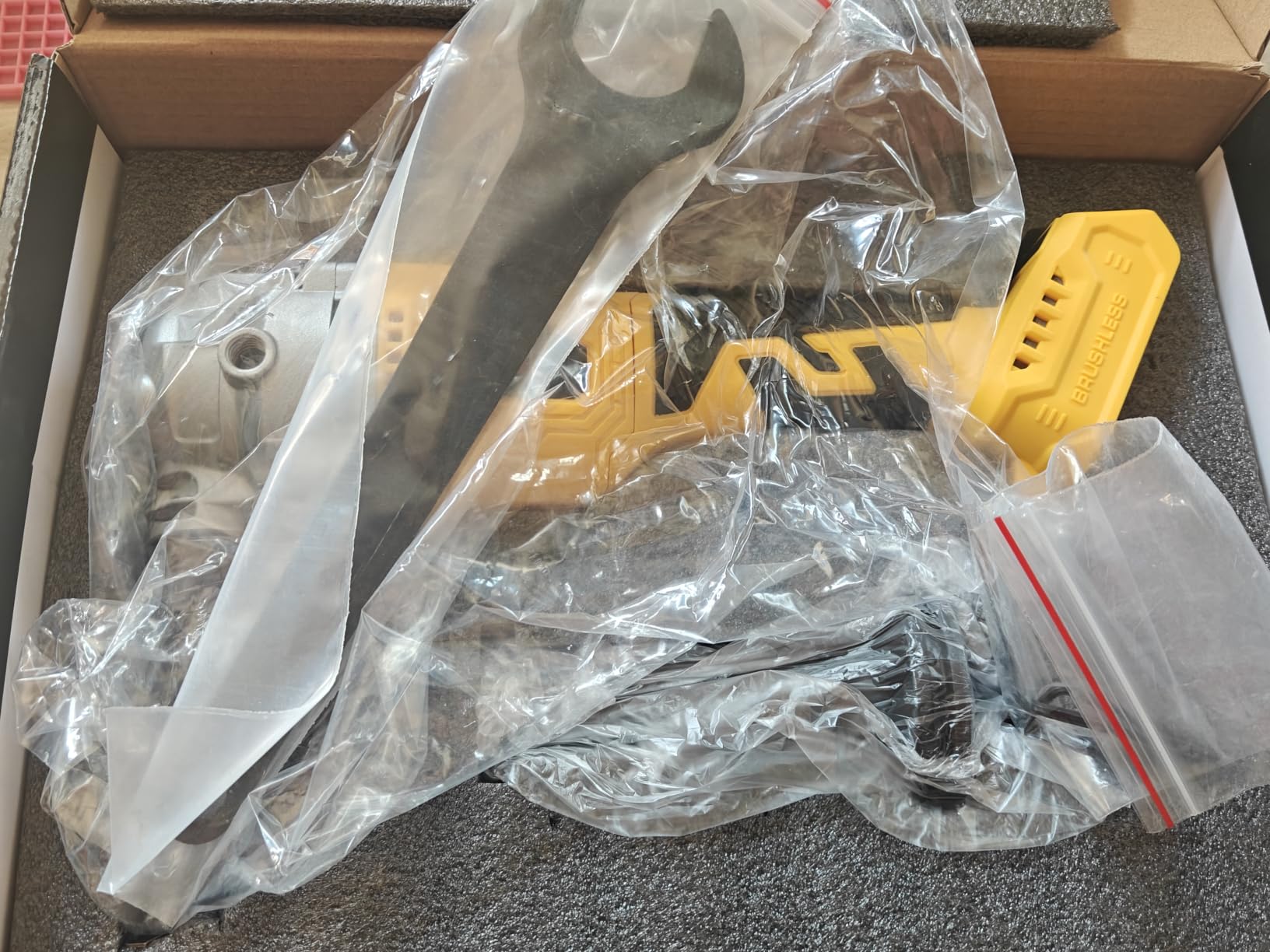 DEMIMA Cordless Metal Nibbler Compatible with Dewalt 20V Battery(Tool Only) customer photo 2