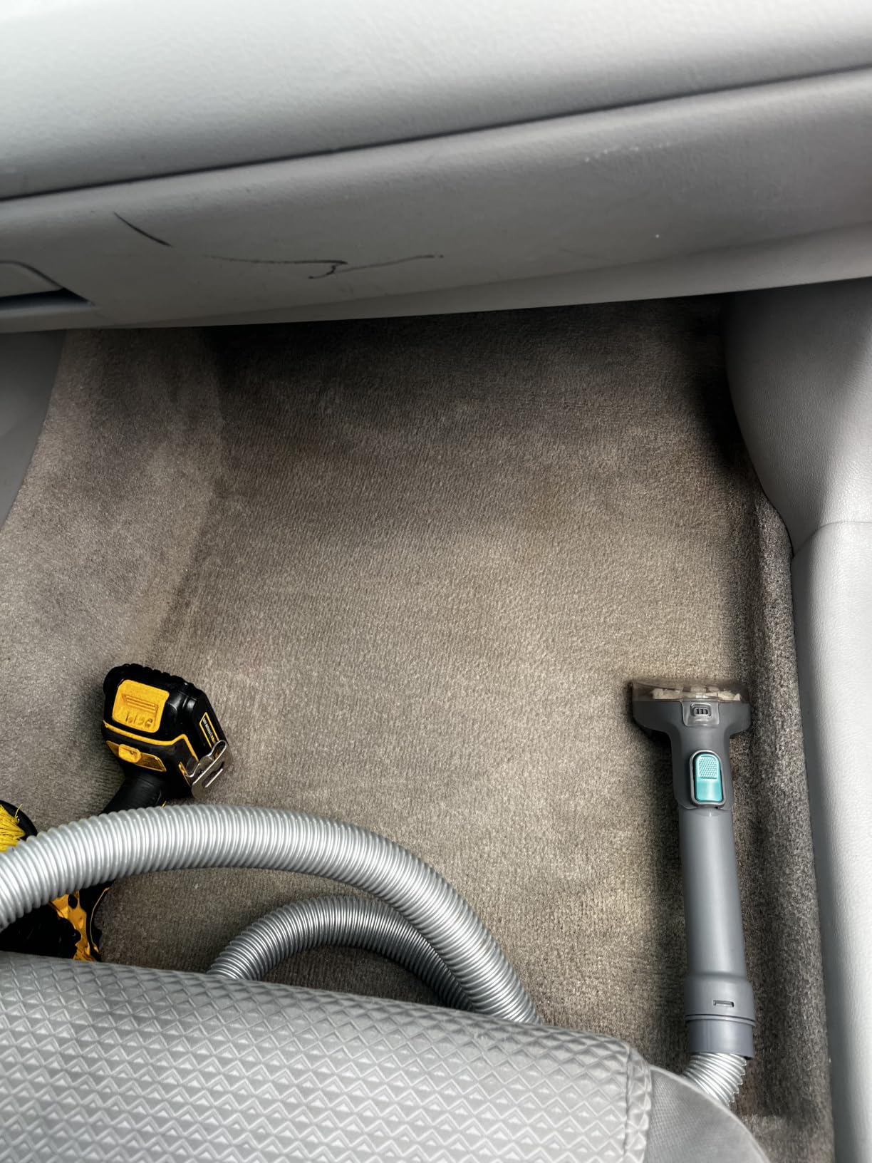 Kenmore SpotLite Go Pet Portable Carpet & Upholstery Spot Cleaner Machine customer photo 2