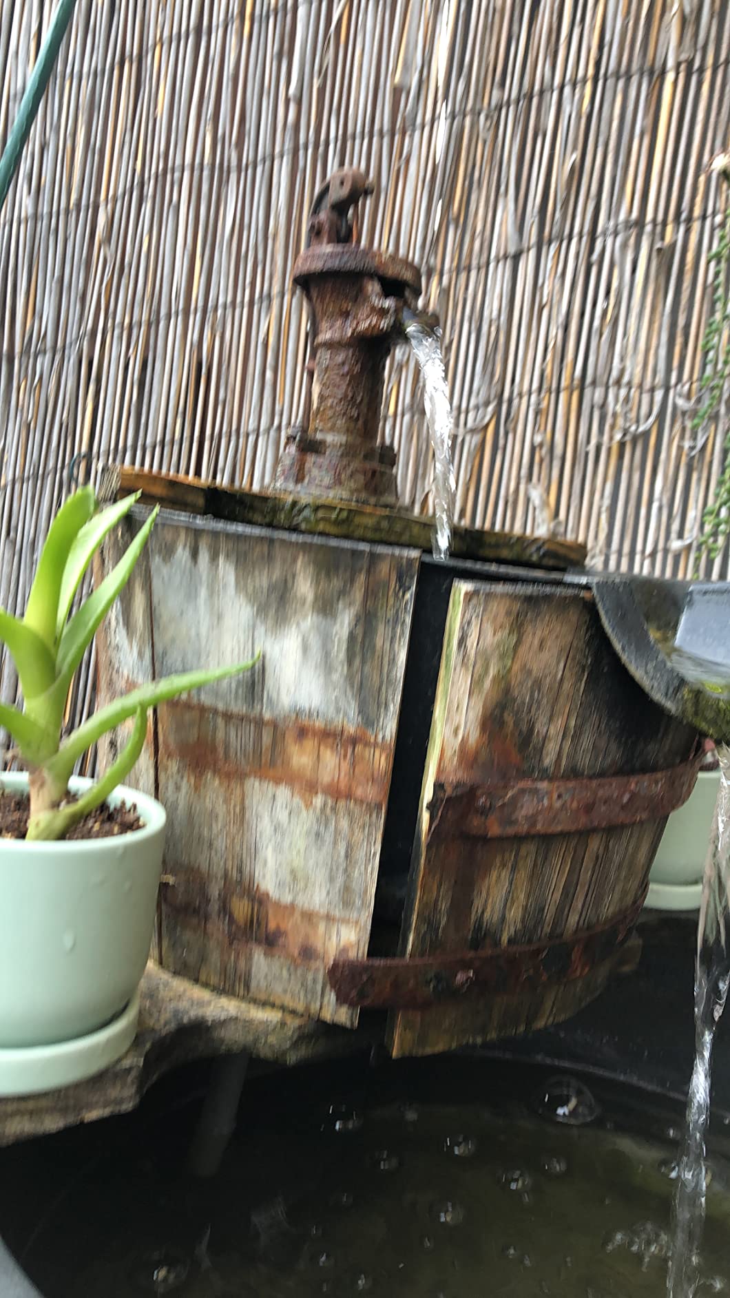Giantex 3-Tier Barrel Waterfall Fountain with Electric Pump, 37