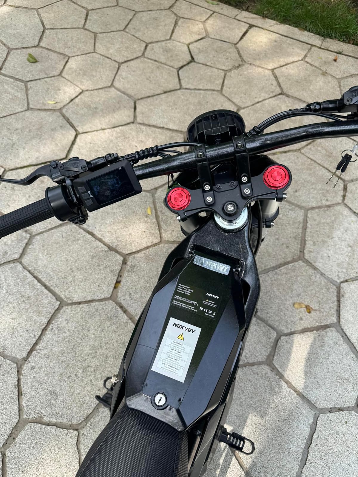 NEXVEY FLASH PRO Electric Dirt Bike for Adults, 5000W Peak Mid-Drive Motor Electric Motorcycle with Wheelie Assist, 55 MPH 50 Miles 60V 27Ah, 17/14