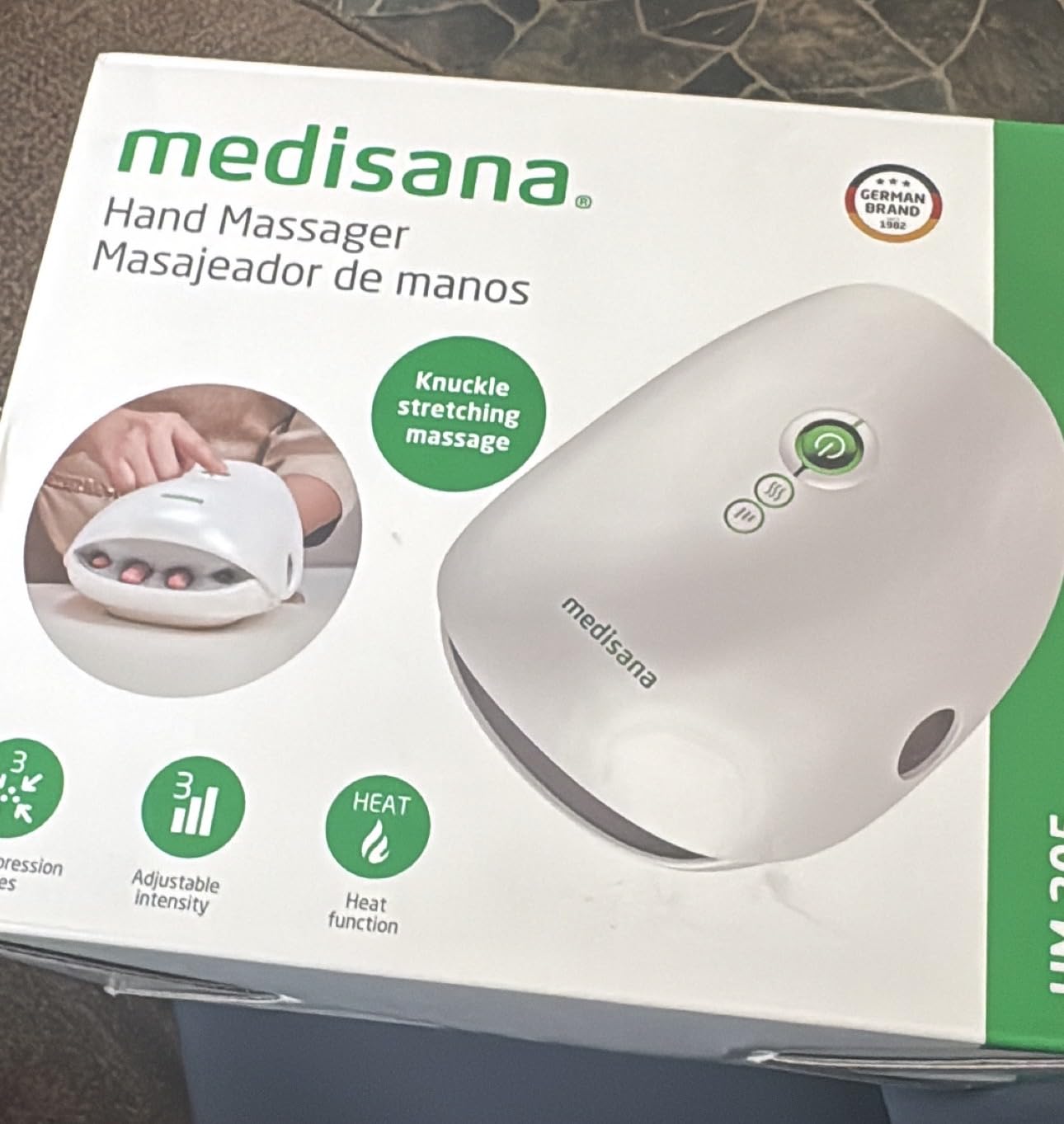 Medisana Cordless Hand Massager with Heat and Compression | Finger and Knuckle Stretching Massage Device with Air Compression, Adjustable Comfort Settings for Daily Hand Relaxation customer photo 1