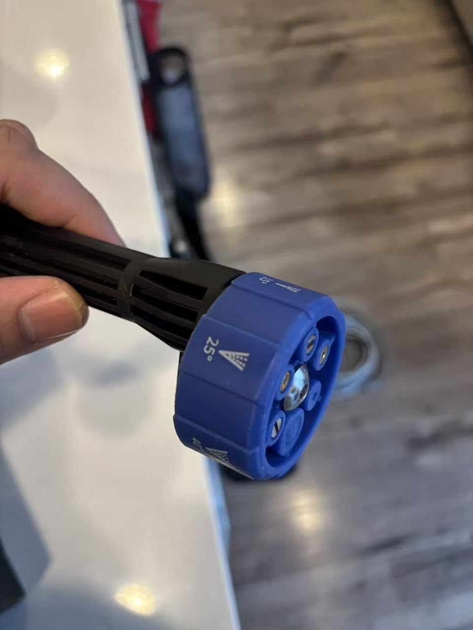 5000 PSI Cordless Pressure Washer with 4.0Ah Battery | Foam Cannon Included, 6-in-1 Nozzle, Car Washing, Patio Rinsing, Fence Cleaning, Deck Care customer photo 1