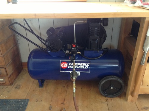 CAMPBELL HAUSFELD 30 Gallon Horizontal Air Compressor, Single Stage 3.7 HP, Portable, Heavy Duty, 135 Max PSI - Ideal Portable Air Compressor for Home Improvement Projects customer photo 2