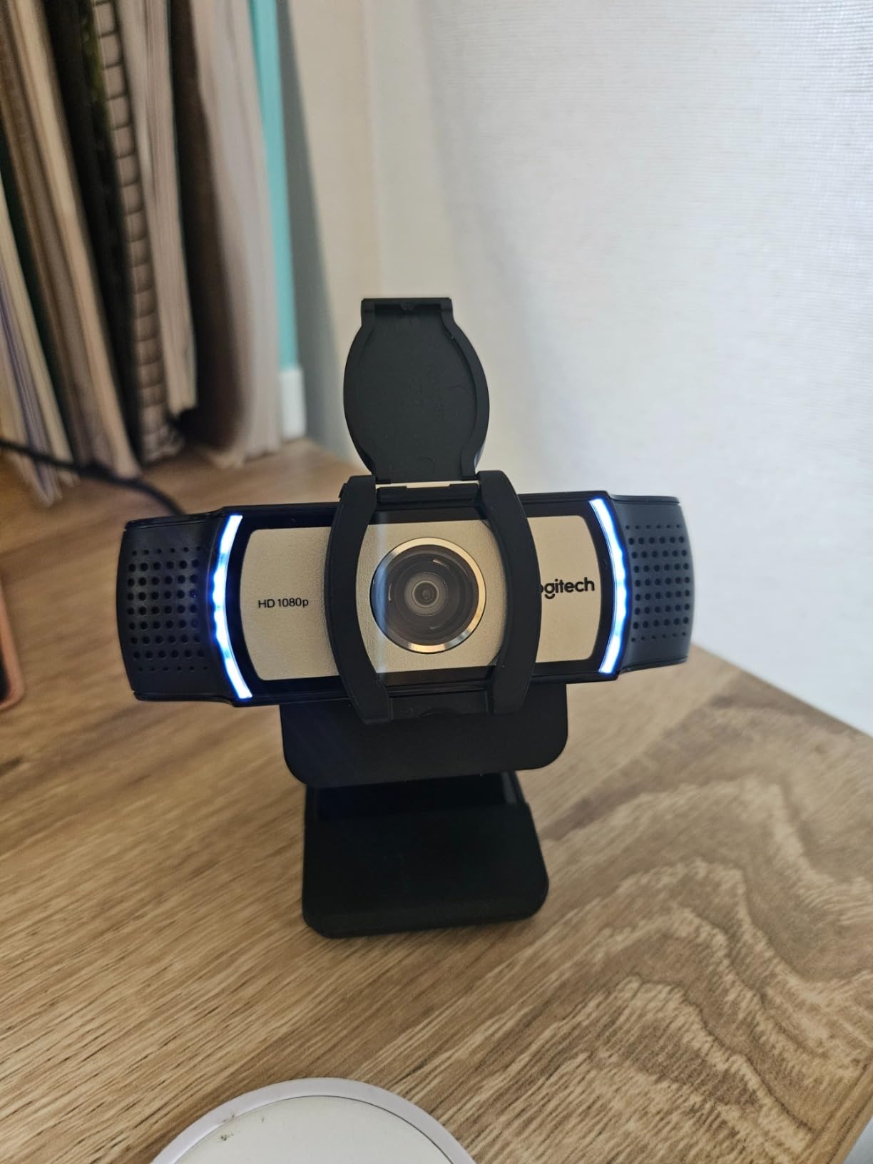 Logitech C930e Webcam customer photo 1