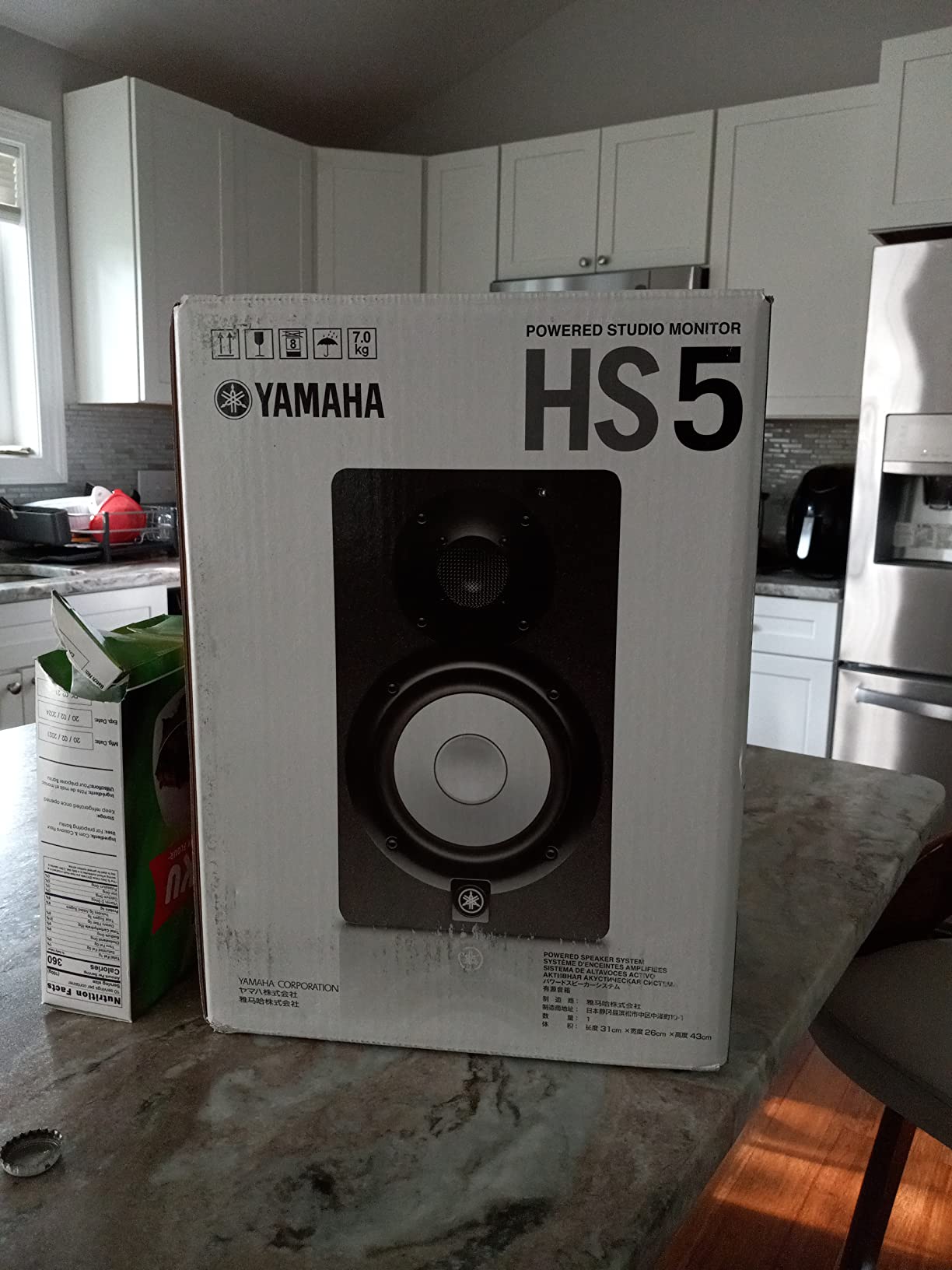 Yamaha HS5 Pair 2-Way bass-Reflex bi-Amplified nearfield Studio Monitors customer photo 1