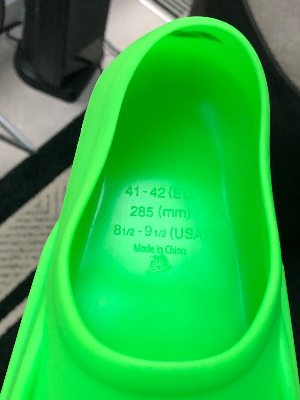 Arena Powerfin Swim Training Fin Short Blade Silicone Closed Heel Full Foot Pocket customer photo 1
