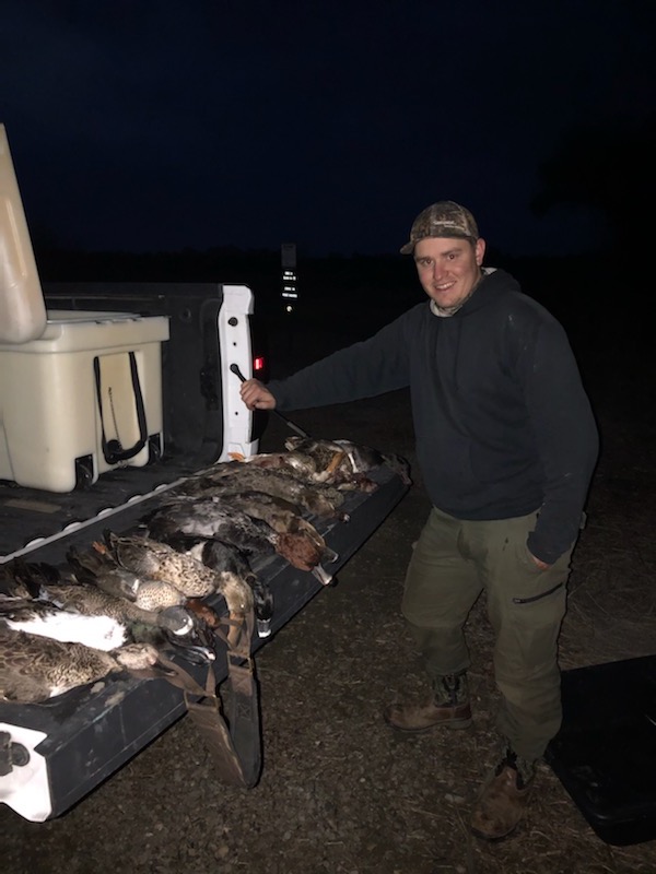 Avian-X Topflight Blue-Winged Teal Duck, Realistic Floating Outdoor Duck Decoys customer photo 2
