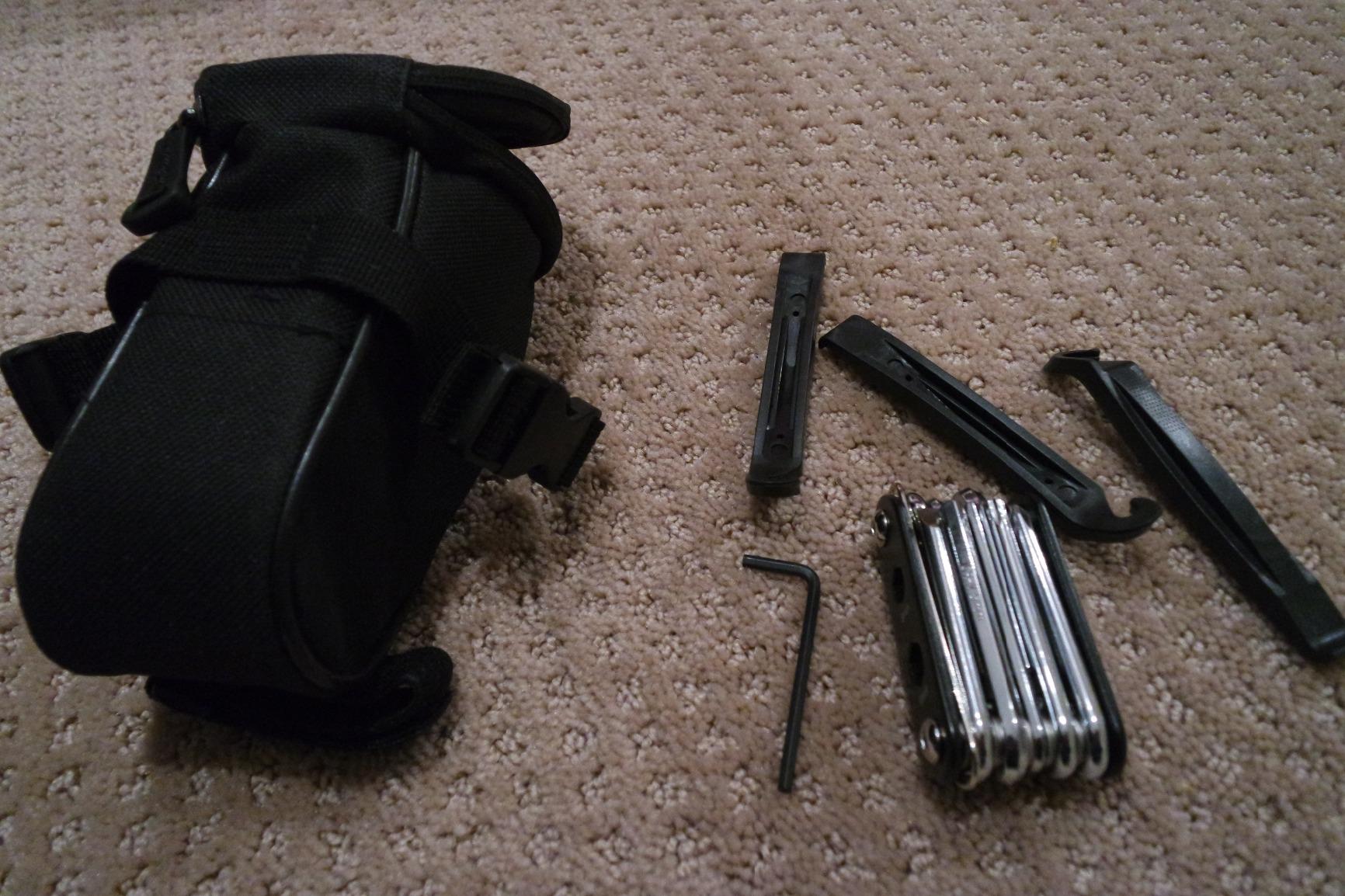 WOTOW 14 in 1 Bike Repair Tool Kit & Bike Saddle Bag customer photo 1