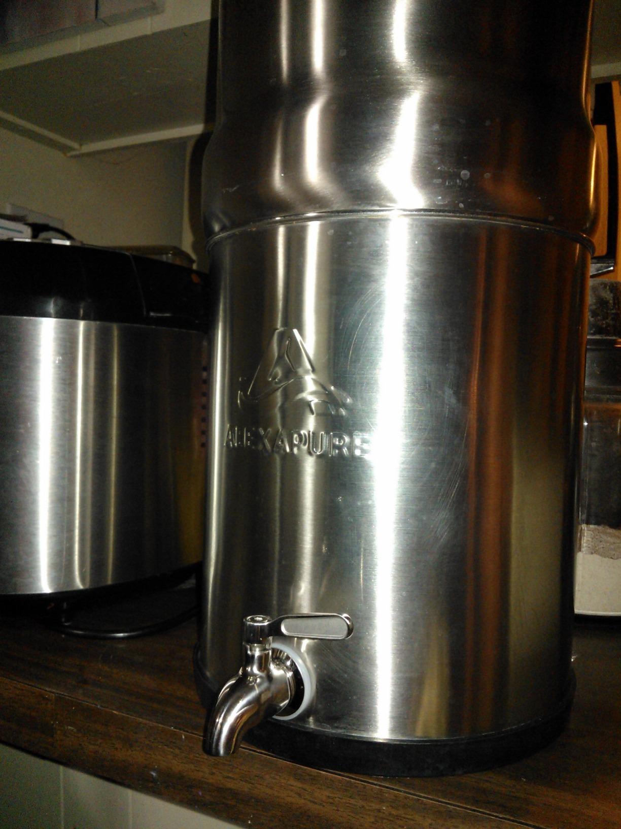 Alexapure Pro Stainless Steel Water Filtration System - 200 Gallon Capacity customer photo 2