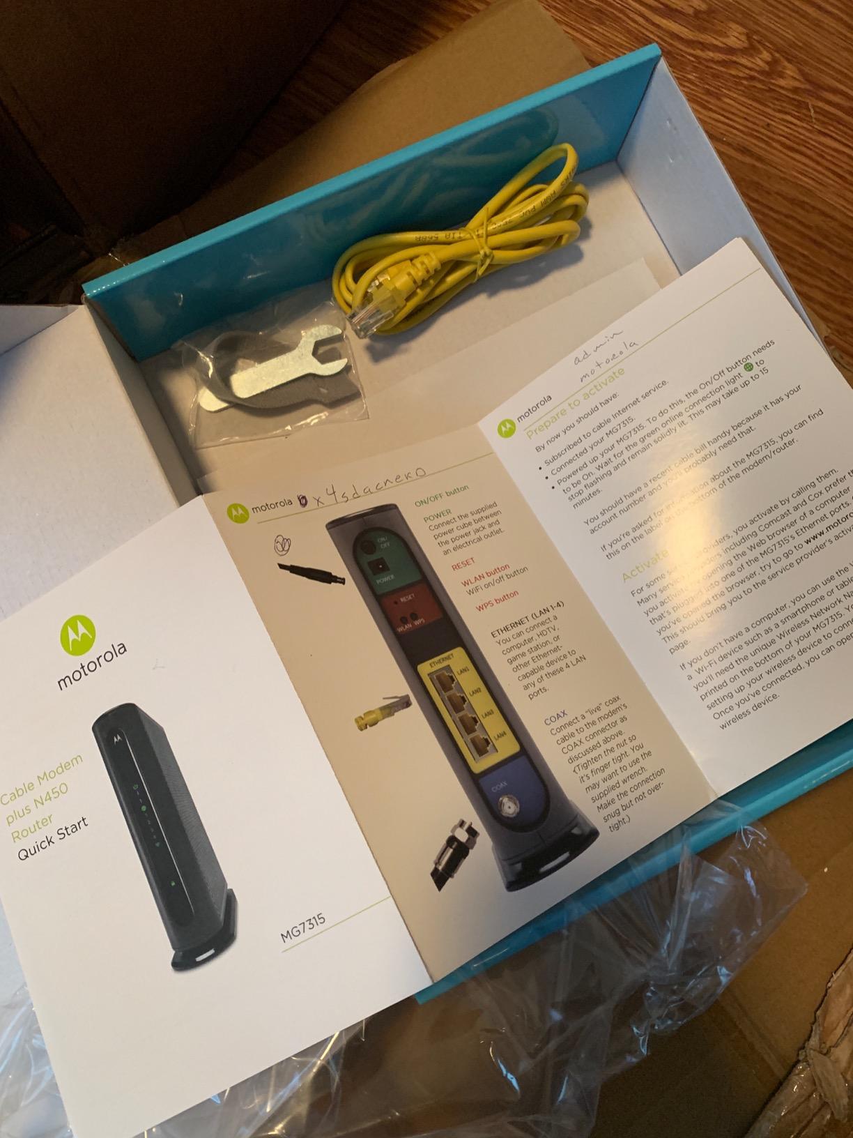 Motorola MG7315 Modem WiFi Router Combo | 2-in-1 Cable Modem with Built in WiFi | DOCSIS 3.0 Modem | N450 WiFi | Approved for Comcast Xfinity, Cox, and Spectrum customer photo 1