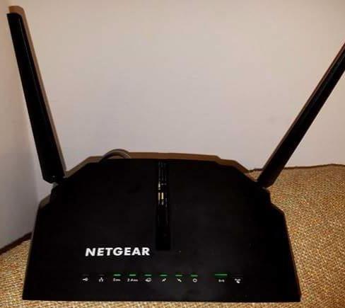 NETGEAR Cable Modem WiFi Router Combo C6220 - Compatible with All Cable Providers Including Xfinity by Comcast, Spectrum, Cox | for Cable Plans Up to 200 Mbps | AC1200 WiFi Speed | DOCSIS 3.0 customer photo 1