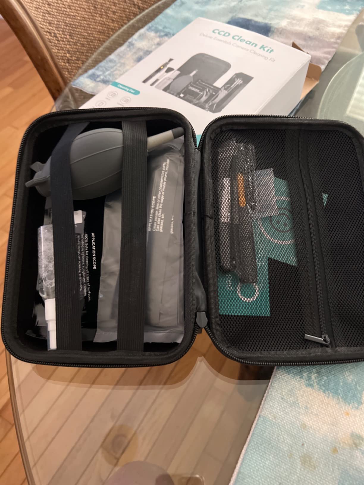 Movo Deluxe Essentials DSLR Camera Cleaning Kit with 10 APS-C Cleaning Swabs, Sensor Cleaning Fluid, Rocket Air Blower, Lens Pen, Soft Brush, 2X Small and 2X Large Microfiber Cloths and Carrying Case customer photo 2