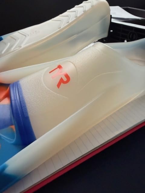 TYR Stryker Silicone Fins - Short Blade Swimming Training Scuba Flippers customer photo 1