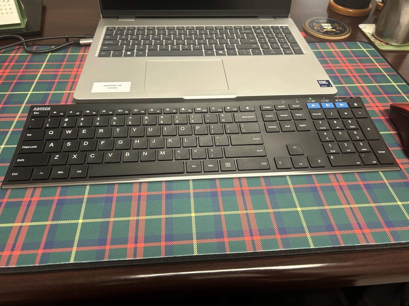 Arteck HB192 Universal Bluetooth Keyboard Multi-Device Stainless Steel Full Size Wireless Keyboard for Windows iOS Android Computer Desktop Laptop Surface Tablet Smartphone Rechargeable Battery customer photo 2