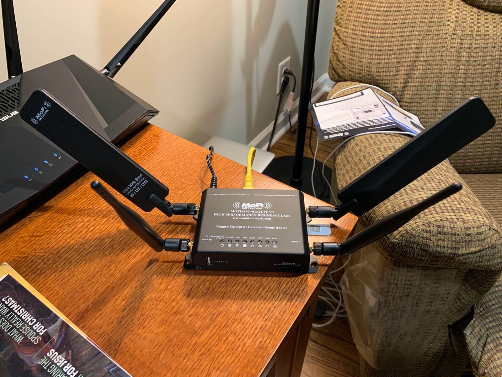 MoFi Cellular Routers – 4G LTE & 5G WiFi Router – Compatible with AT&T, T-Mobile, Verizon (MOFI4500 – 4G LTE) customer photo 2