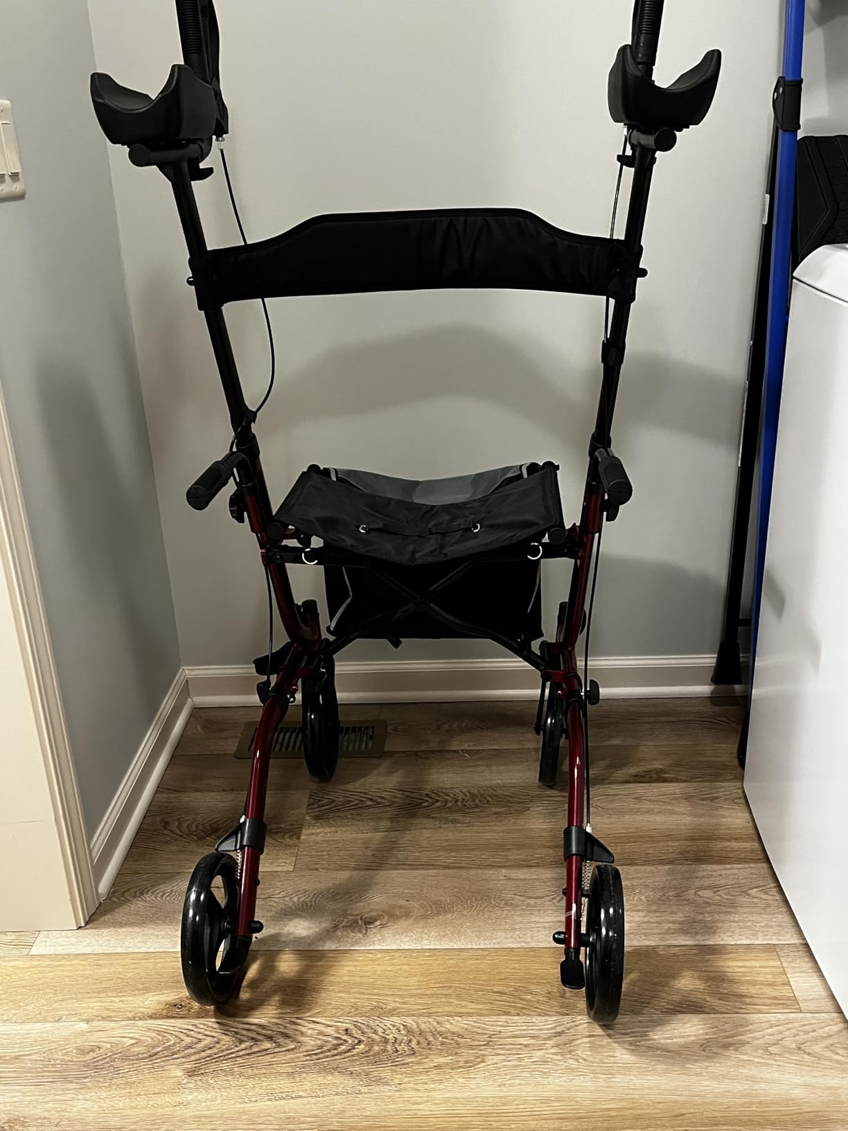 Vive Mobility Upright Walker with Seat - Stand Up Rollator customer photo 1
