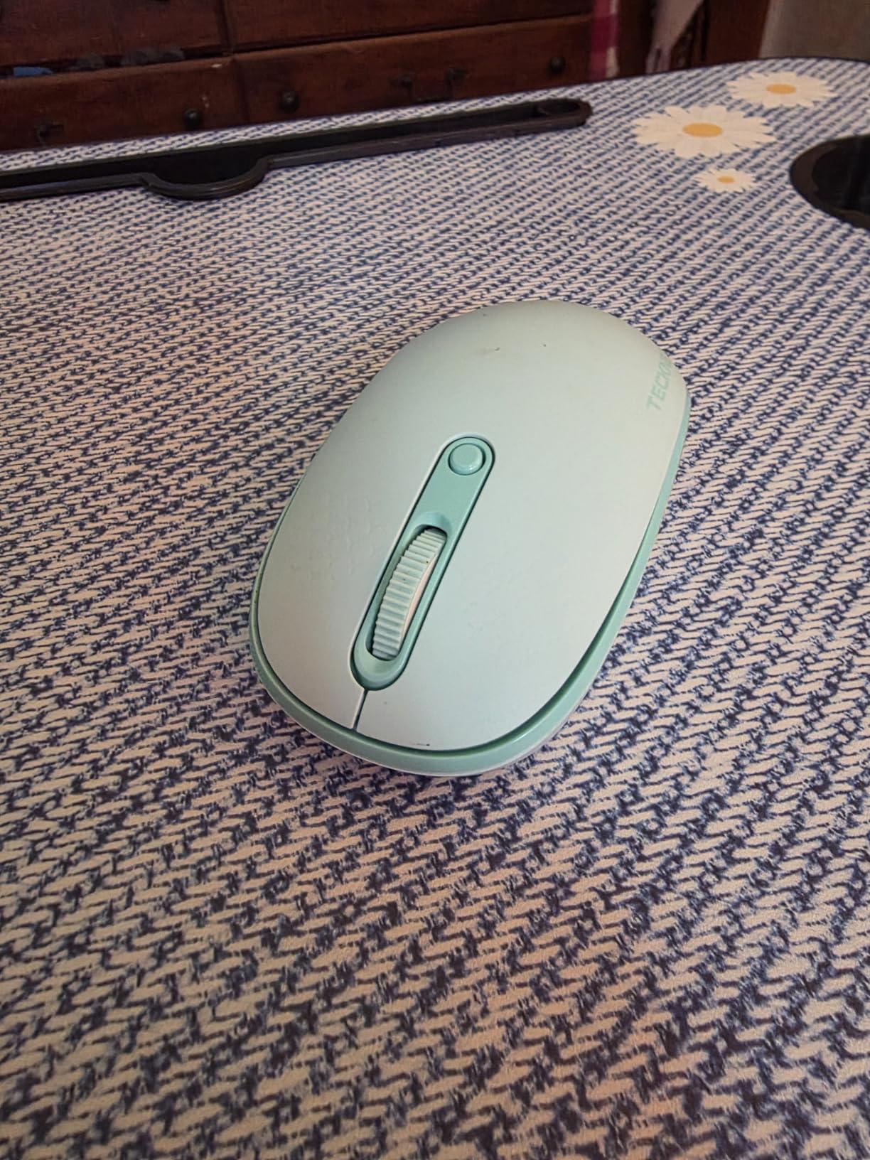 TECKNET Compact Ambidextrous Wireless Mouse for Laptop Mint Green customer photo 2