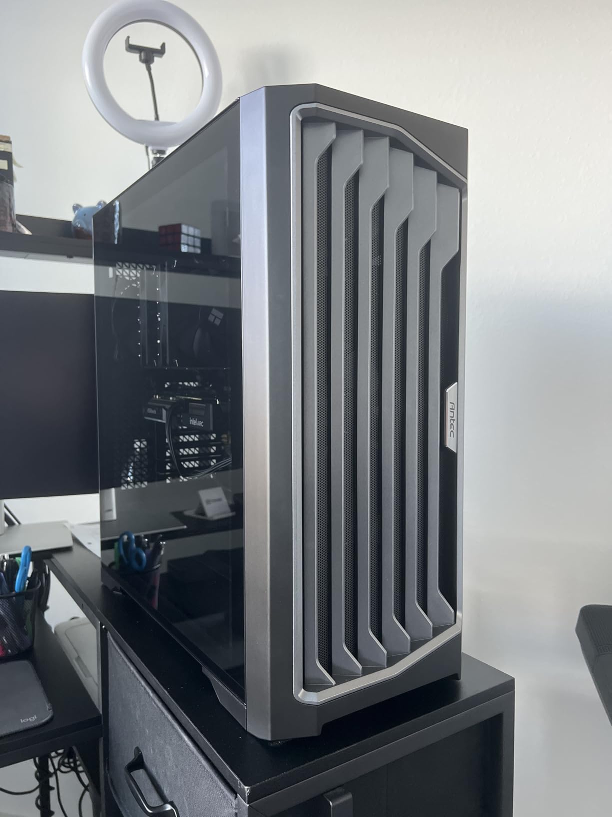 Antec Performance 1 FT Full Tower E-ATX PC Case, 3 PWM Fans customer photo 1