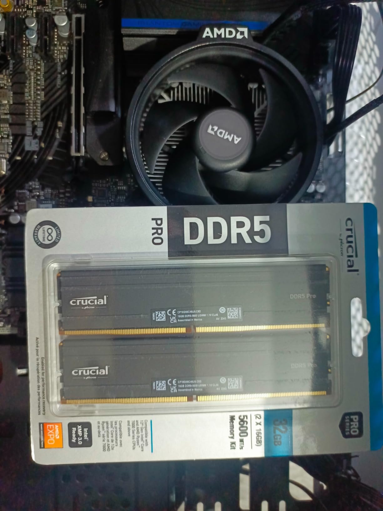 Crucial Pro 32GB DDR5 RAM Kit (2x16GB), 5600MHz (or 5200MHz or 4800MHz) Desktop Memory UDIMM 288-pin, Compatible with 13th Gen Intel Core and AMD Ryzen 7000 - CP2K16G56C46U5 customer photo 1