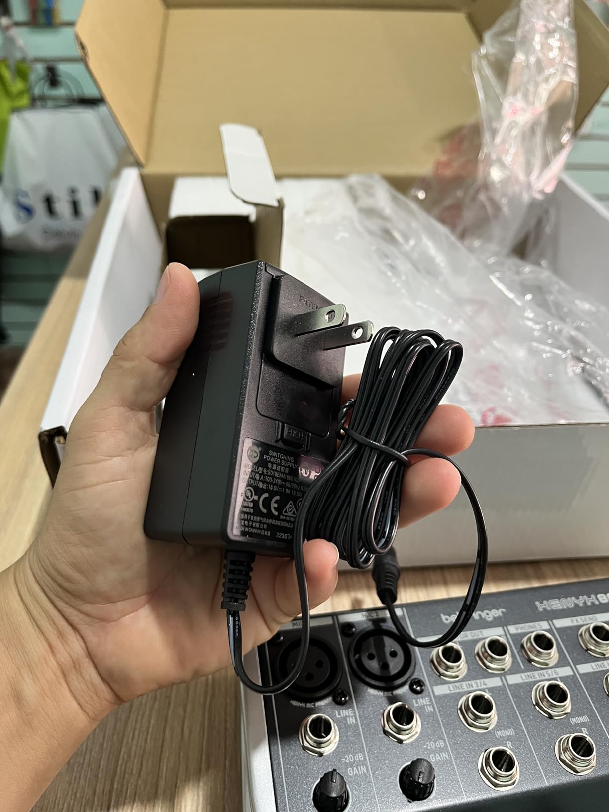 Behringer XENYX 802S Premium Analog 8-Input Mixer with USB Streaming Interface customer photo 1