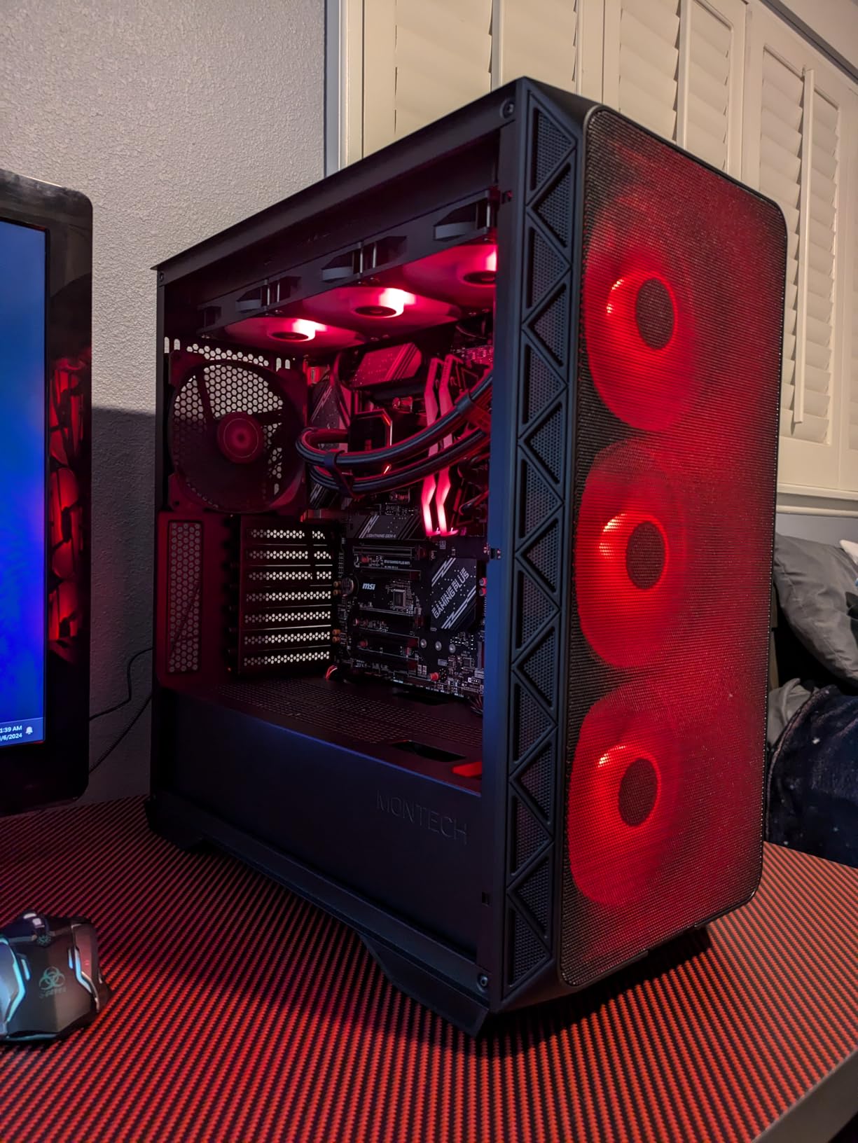 MONTECH AIR 903 MAX High-Airflow E-ATX Mid-Tower PC Case, 4 Fans, Black customer photo 1