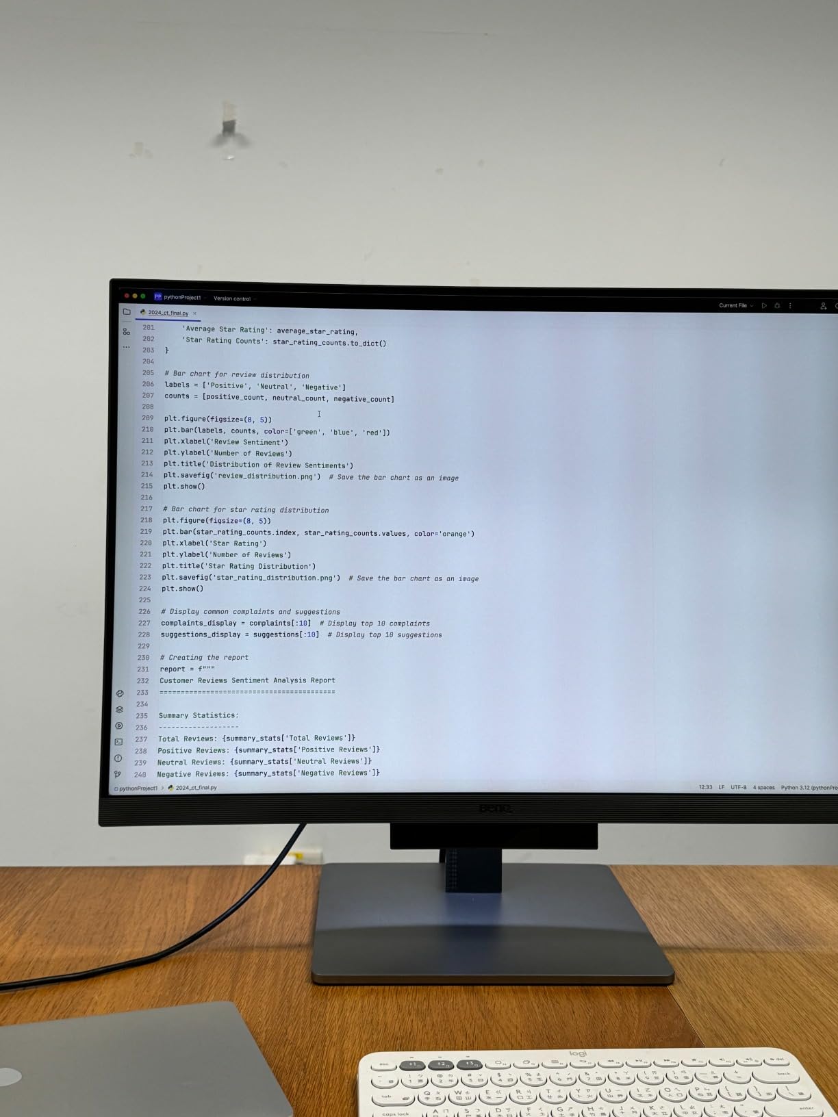 BenQ RD280U 28.2” 4K 3840x2560 3:2 Programming Monitor, Eye-Care, Nano Matte Panel, Coding Modes, MoonHalo Backlight, 90W USB-C, KVM, VESA Mount, Developer Monitor customer photo 1