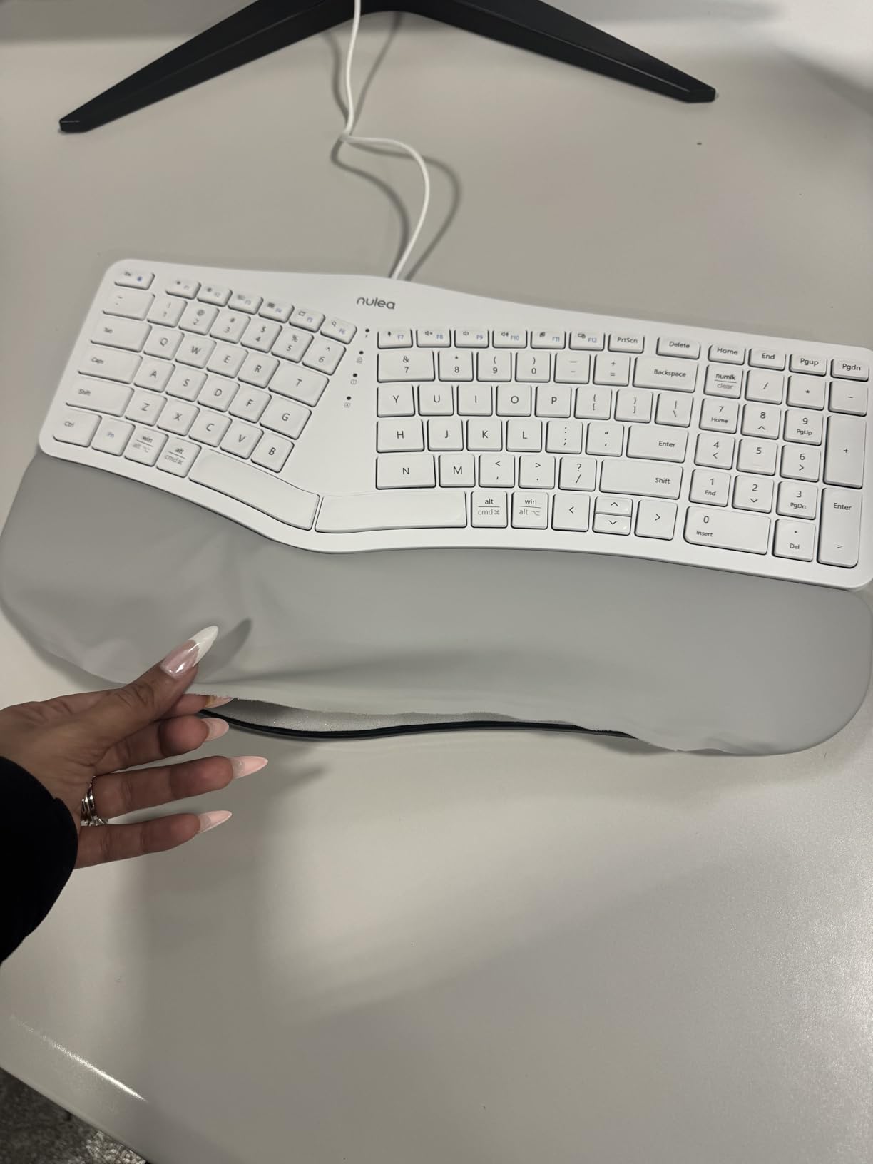 Nulea RT05C Wired Ergonomic Keyboard, Split Keyboard with Cushioned Wrist Rest, Adjustable Tilt Legs, Plug and Play, USB Corded, Compatible with Windows/Mac (Pink) customer photo 1